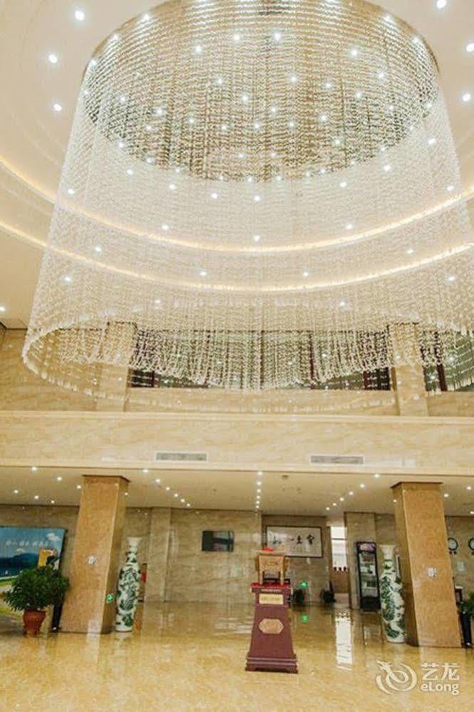 Splendid Oriental Business Hotel Tianjin Eksteriør bilde